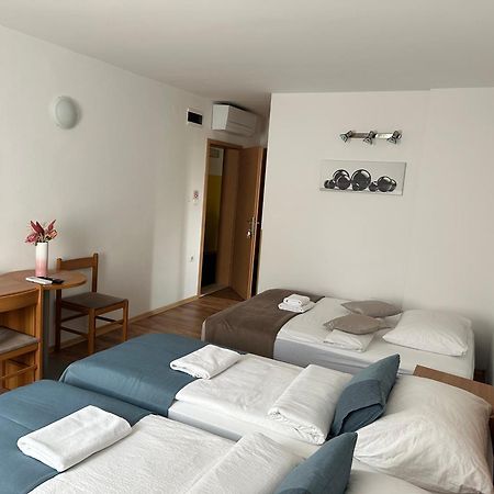 Garni Hotel Keltika إيزولا المظهر الخارجي الصورة