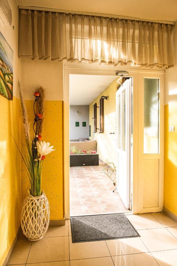 Garni Hotel Keltika إيزولا المظهر الخارجي الصورة