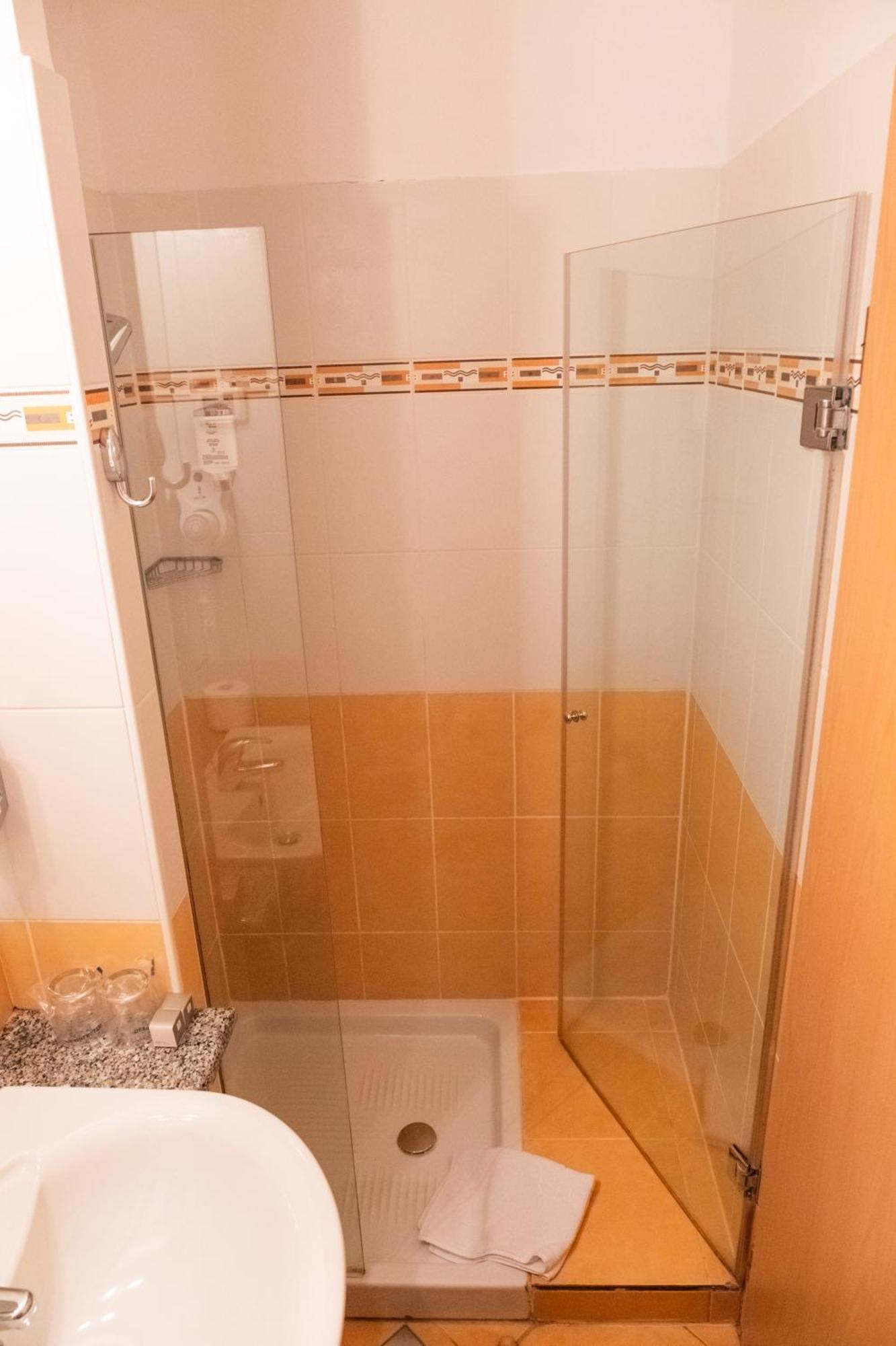 Garni Hotel Keltika إيزولا المظهر الخارجي الصورة