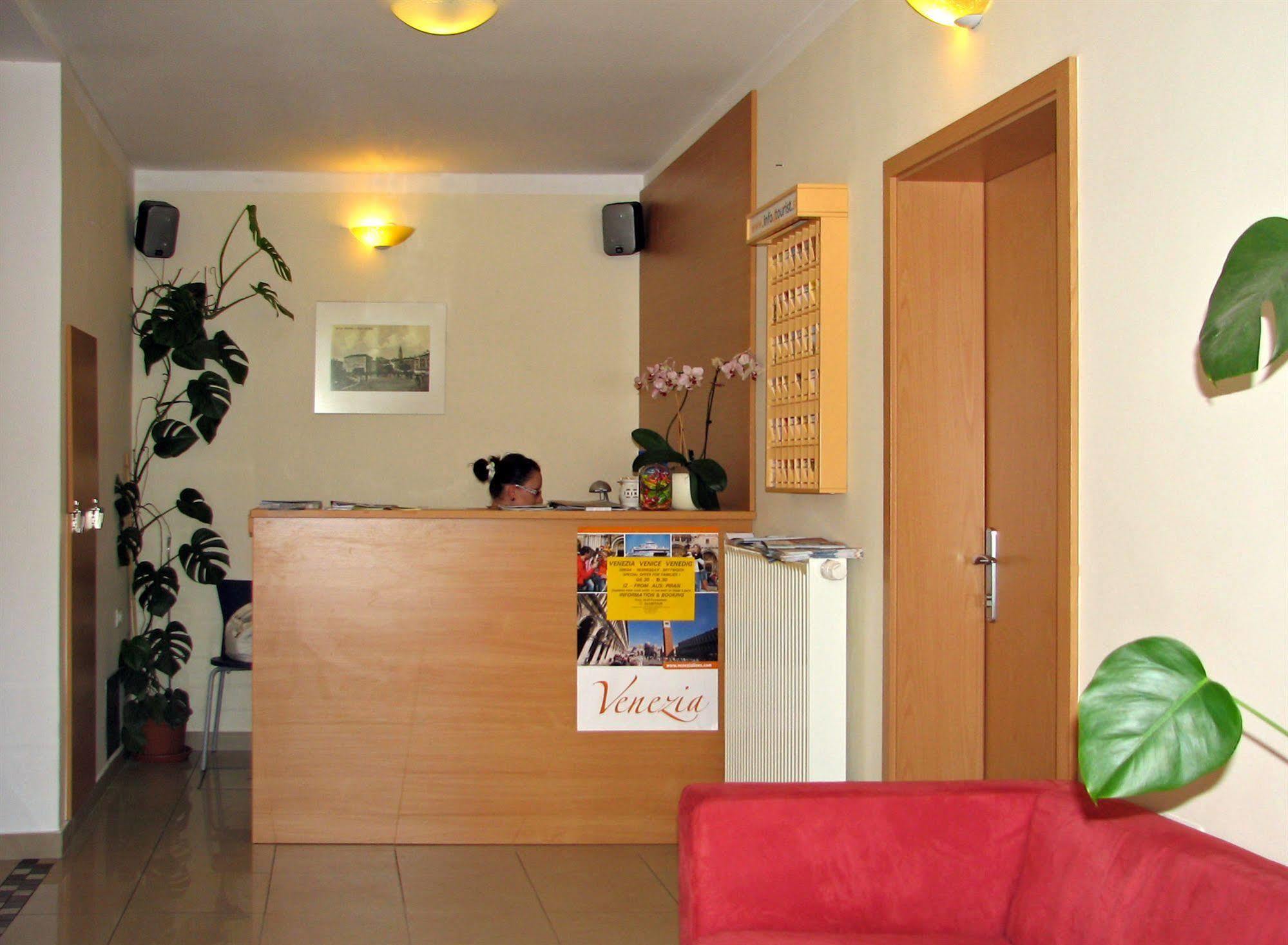 Garni Hotel Keltika إيزولا المظهر الخارجي الصورة